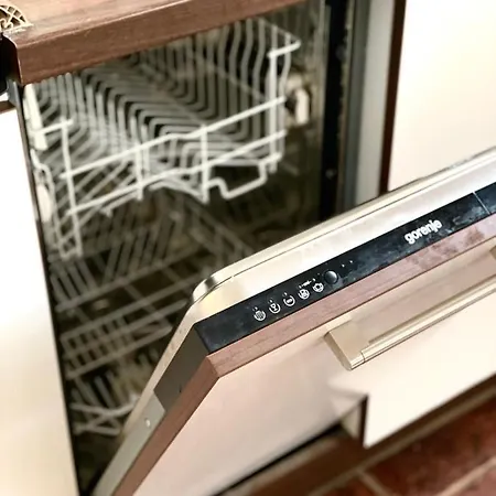 Triangle 1 * 베오그라드