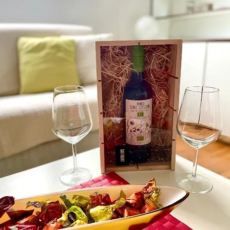 아파트 Triangle 1 *